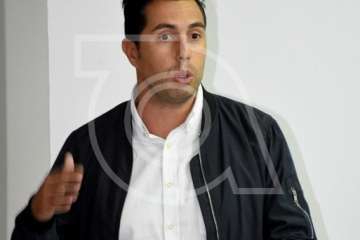 Debate entre los dos candidatos de primarias del PSOE de Telde (Foto Antonio Alí)